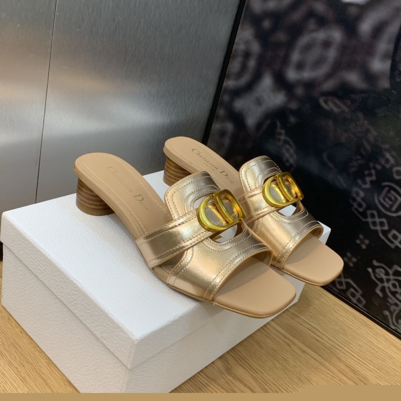 ch**an D*or slippers